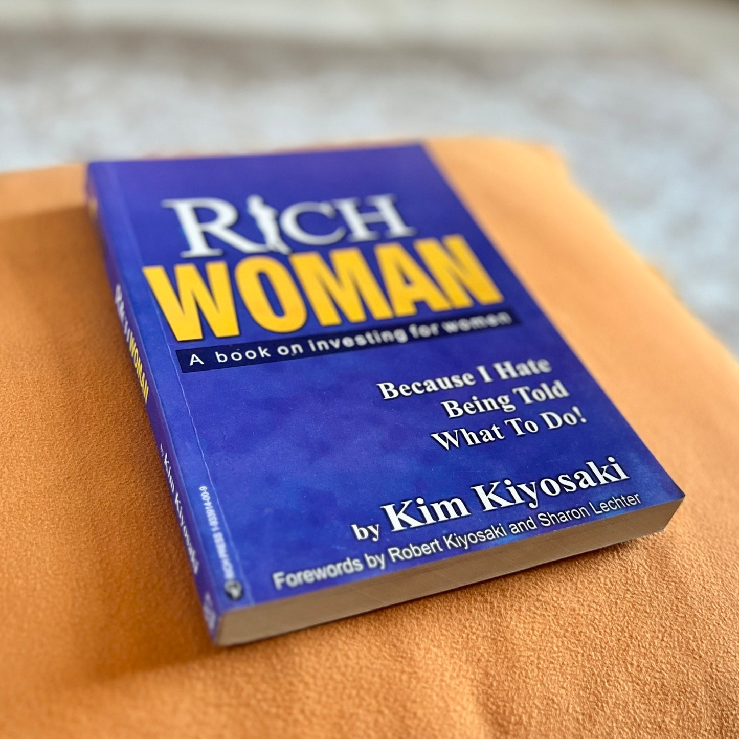 Rich Woman: A Book on Investing for Women