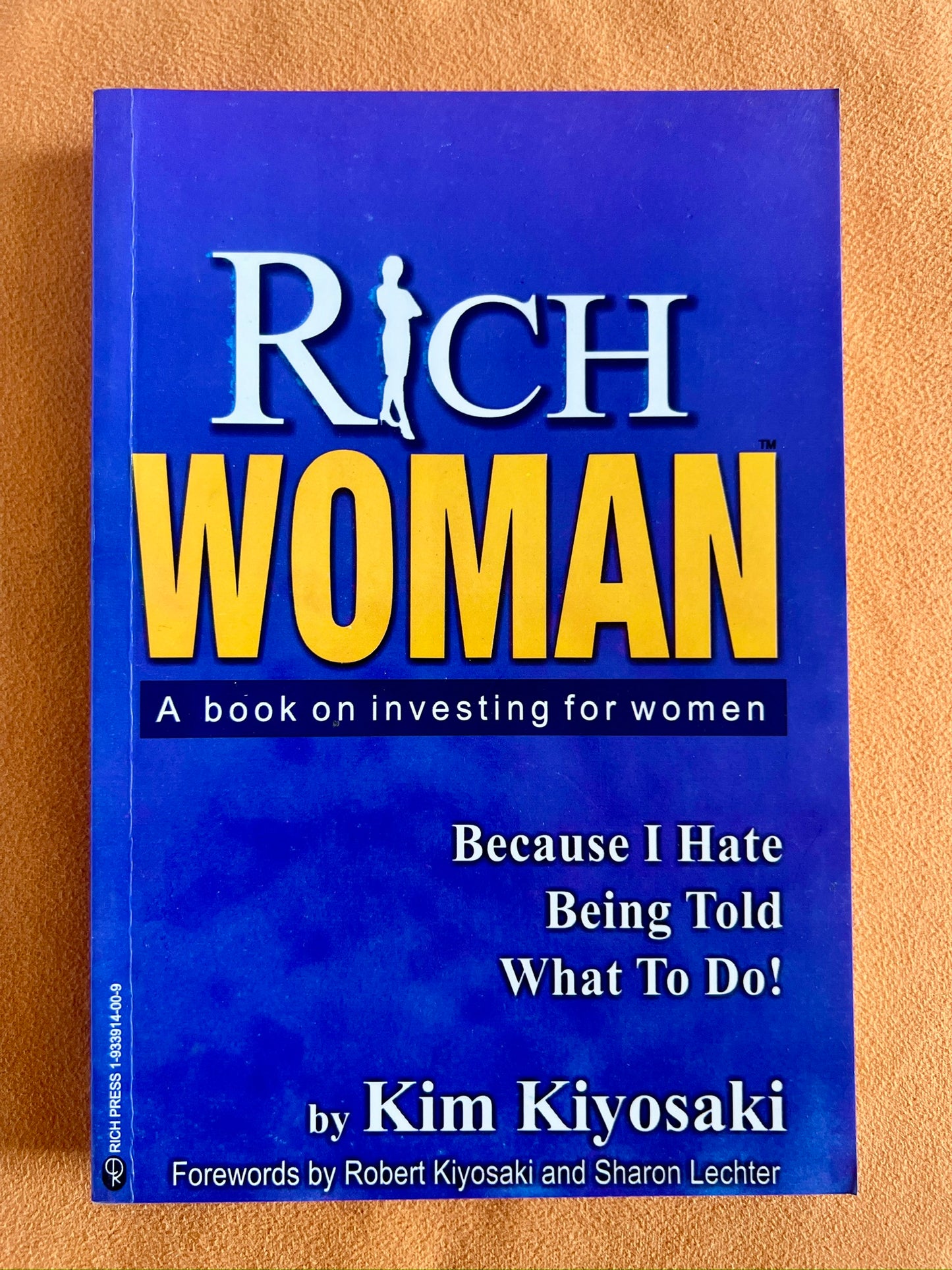 Rich Woman: A Book on Investing for Women