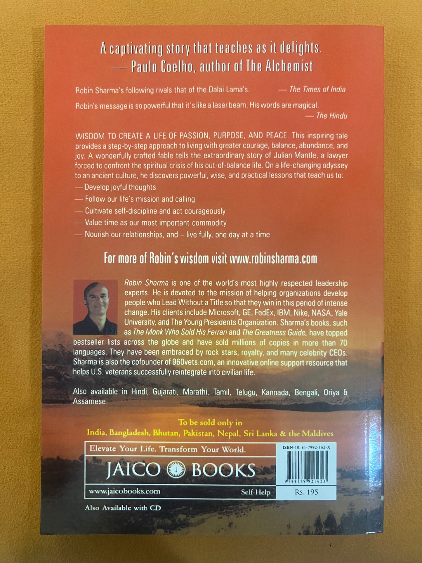 The Monk Who Sold His Ferrari: A Fable about Fulfilling Your Dreams and Reaching Your Destiny